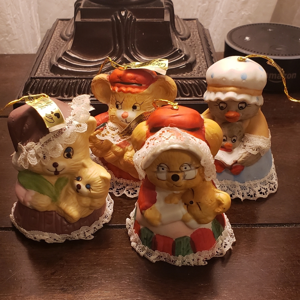 JascoPorcelain Caring Critter Chimer Bell ornament